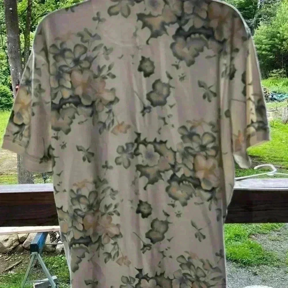 Izod Women's Sz L Classic Cream Floral Cotton Polo - Picture 5 of 6